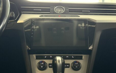 Volkswagen Passat B8 рестайлинг, 2017 год, 1 750 000 рублей, 13 фотография