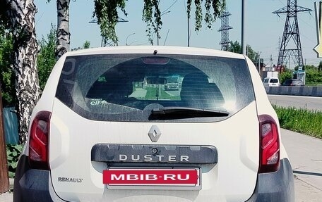 Renault Duster I рестайлинг, 2018 год, 900 000 рублей, 2 фотография