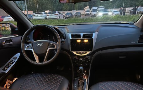 Hyundai Solaris II рестайлинг, 2015 год, 900 000 рублей, 6 фотография