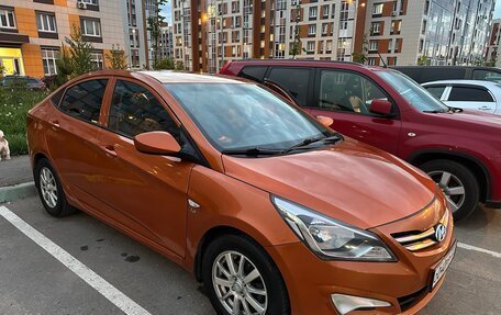 Hyundai Solaris II рестайлинг, 2015 год, 900 000 рублей, 16 фотография