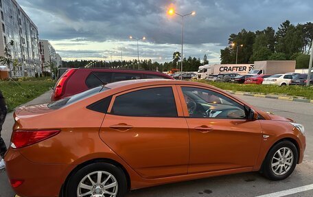 Hyundai Solaris II рестайлинг, 2015 год, 900 000 рублей, 17 фотография