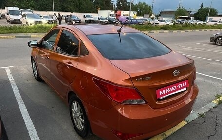 Hyundai Solaris II рестайлинг, 2015 год, 900 000 рублей, 13 фотография