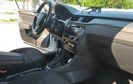 Skoda Rapid I, 2018 год, 1 120 000 рублей, 10 фотография