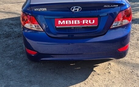 Hyundai Solaris II рестайлинг, 2013 год, 870 000 рублей, 4 фотография