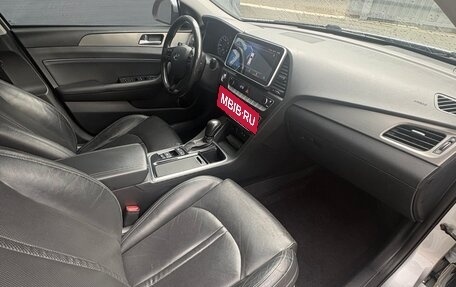 Hyundai Sonata VII, 2018 год, 1 880 000 рублей, 13 фотография