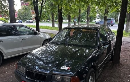 BMW 3 серия, 1993 год, 250 000 рублей, 2 фотография