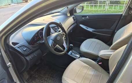 Hyundai Solaris II рестайлинг, 2013 год, 675 000 рублей, 7 фотография