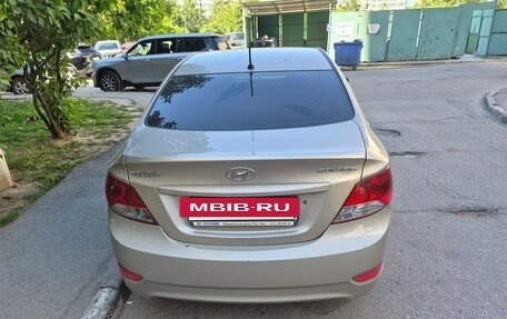 Hyundai Solaris II рестайлинг, 2013 год, 675 000 рублей, 13 фотография