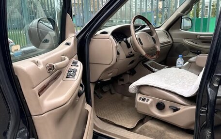 Lincoln Navigator, 1998 год, 1 150 000 рублей, 10 фотография