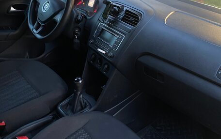 Volkswagen Polo VI (EU Market), 2016 год, 850 000 рублей, 8 фотография