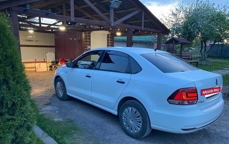 Volkswagen Polo VI (EU Market), 2016 год, 850 000 рублей, 11 фотография