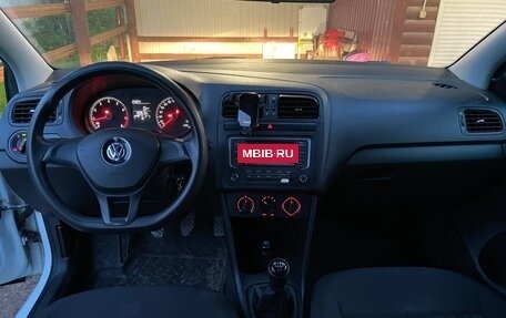 Volkswagen Polo VI (EU Market), 2016 год, 850 000 рублей, 15 фотография