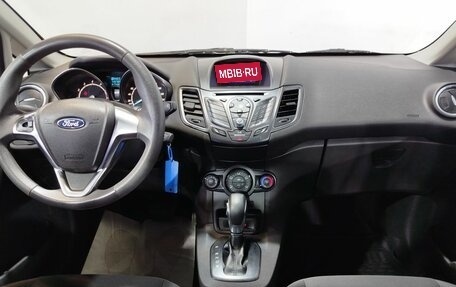Ford Fiesta, 2016 год, 640 000 рублей, 15 фотография