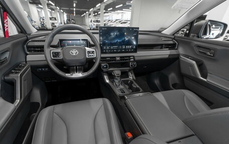 Toyota RAV4, 2026 год, 4 050 000 рублей, 7 фотография