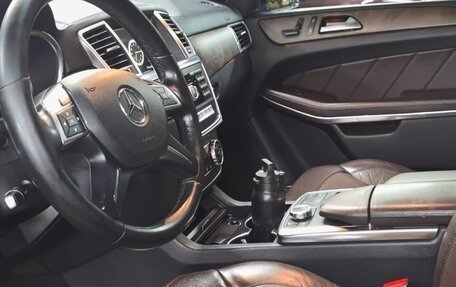 Mercedes-Benz GL-Класс, 2014 год, 2 500 000 рублей, 5 фотография