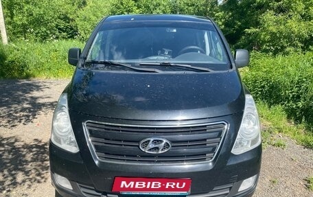 Hyundai H-1 II рестайлинг, 2017 год, 1 950 000 рублей, 5 фотография