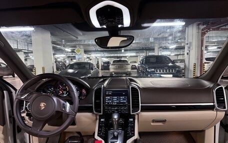 Porsche Cayenne III, 2014 год, 2 600 000 рублей, 10 фотография