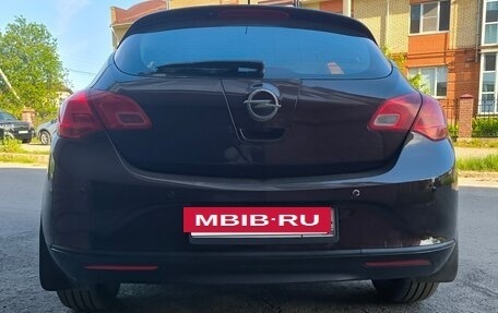 Opel Astra J, 2014 год, 920 000 рублей, 4 фотография