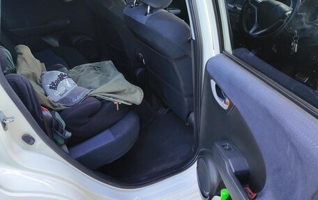 Honda Fit III, 2009 год, 750 000 рублей, 13 фотография