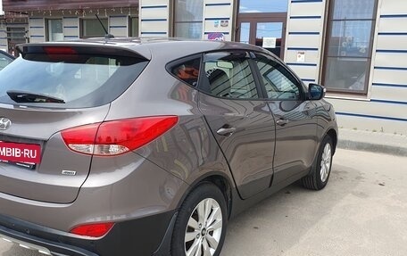 Hyundai ix35 I рестайлинг, 2014 год, 1 600 000 рублей, 2 фотография
