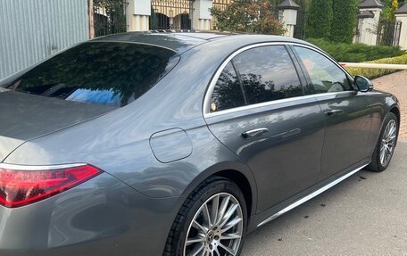 Mercedes-Benz S-Класс, 2022 год, 9 999 999 рублей, 3 фотография