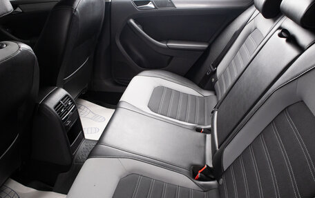 Volkswagen Jetta VI, 2012 год, 849 000 рублей, 19 фотография