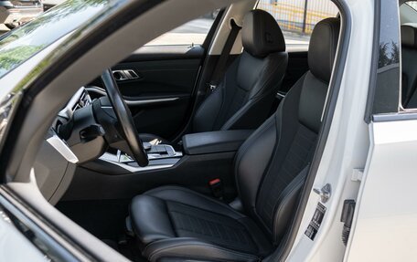 BMW 3 серия, 2021 год, 3 200 000 рублей, 10 фотография
