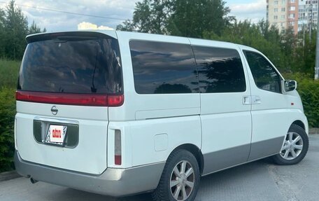 Nissan Elgrand III, 2003 год, 450 000 рублей, 4 фотография