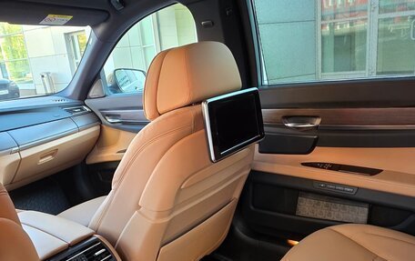 BMW 7 серия, 2013 год, 2 950 000 рублей, 25 фотография