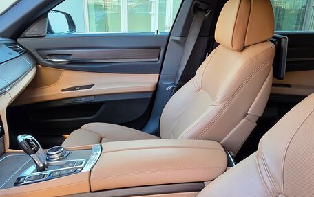 BMW 7 серия, 2013 год, 2 950 000 рублей, 27 фотография