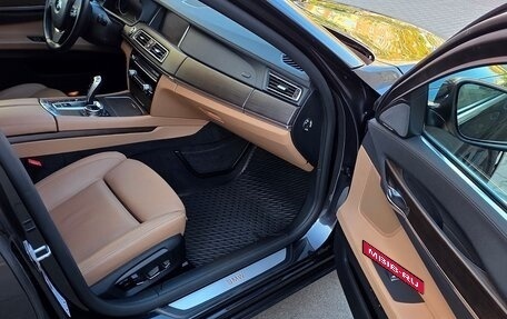 BMW 7 серия, 2013 год, 2 950 000 рублей, 20 фотография