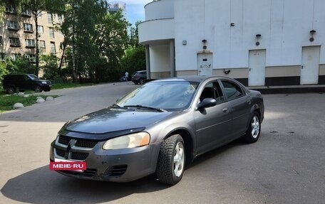 Dodge Stratus II, 2004 год, 299 000 рублей, 3 фотография