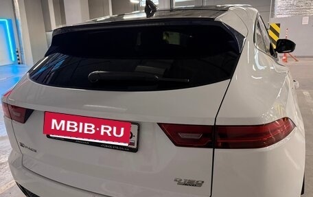 Jaguar E-Pace, 2018 год, 3 100 000 рублей, 6 фотография