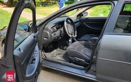 Dodge Stratus II, 2004 год, 299 000 рублей, 7 фотография