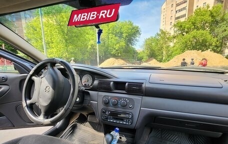 Dodge Stratus II, 2004 год, 299 000 рублей, 11 фотография