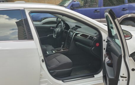 Toyota Camry, 2014 год, 1 650 000 рублей, 14 фотография
