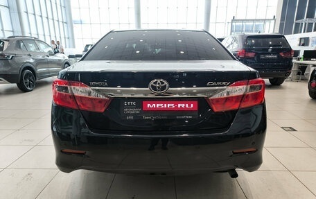 Toyota Camry, 2013 год, 1 450 000 рублей, 7 фотография