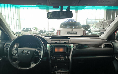 Toyota Camry, 2013 год, 1 450 000 рублей, 17 фотография