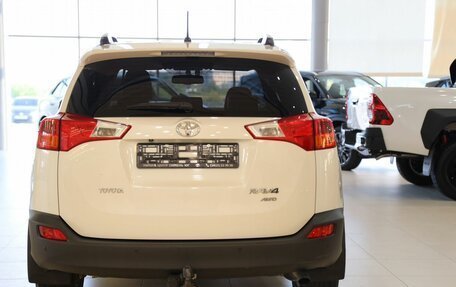 Toyota RAV4, 2014 год, 2 200 000 рублей, 9 фотография