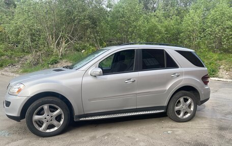 Mercedes-Benz M-Класс, 2005 год, 1 100 000 рублей, 2 фотография