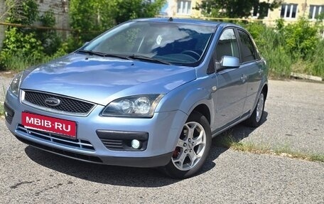 Ford Focus II рестайлинг, 2006 год, 390 000 рублей, 1 фотография