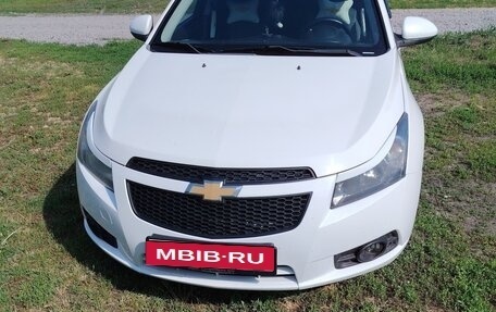 Chevrolet Cruze II, 2011 год, 750 000 рублей, 1 фотография