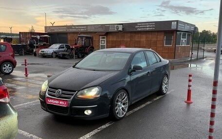 Volkswagen Jetta VI, 2008 год, 760 000 рублей, 1 фотография