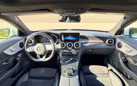 Mercedes-Benz C-Класс, 2021 год, 4 500 000 рублей, 31 фотография