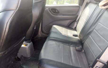 Ford Escape II, 2000 год, 500 000 рублей, 17 фотография