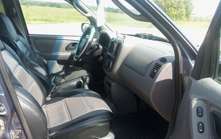 Ford Escape II, 2000 год, 500 000 рублей, 22 фотография