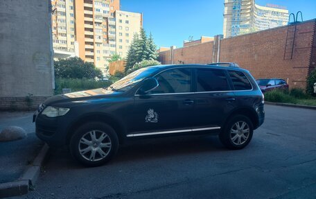 Volkswagen Touareg III, 2008 год, 650 000 рублей, 2 фотография