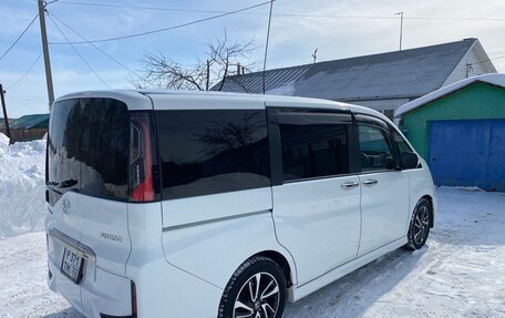 Honda Stepwgn IV, 2016 год, 1 900 000 рублей, 6 фотография