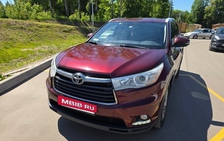 Toyota Highlander III, 2014 год, 3 200 000 рублей, 11 фотография