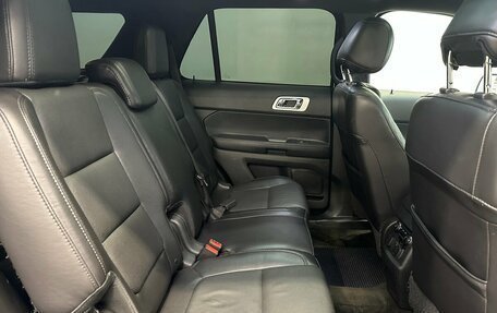 Ford Explorer VI, 2013 год, 1 470 000 рублей, 18 фотография